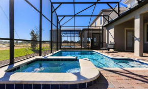 CG002 - Spacious Villa With Screened in Private Pool